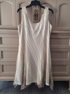 Ryu Women's Cream Crochet Lace Overlay A-Line Dress Size M